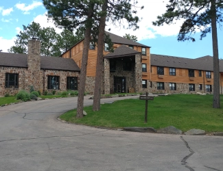 Sylvan Lake Lodge