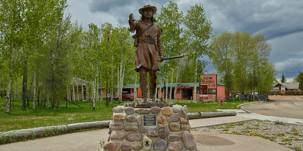 Statue of Jim Bridger
