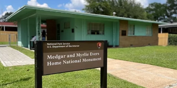 Medgar and Myrlie Evers Home NM