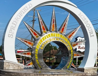 Route 66, Springfield Queen Gate