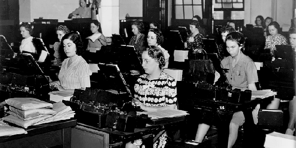 Cardpunchers at Early Social Security Office